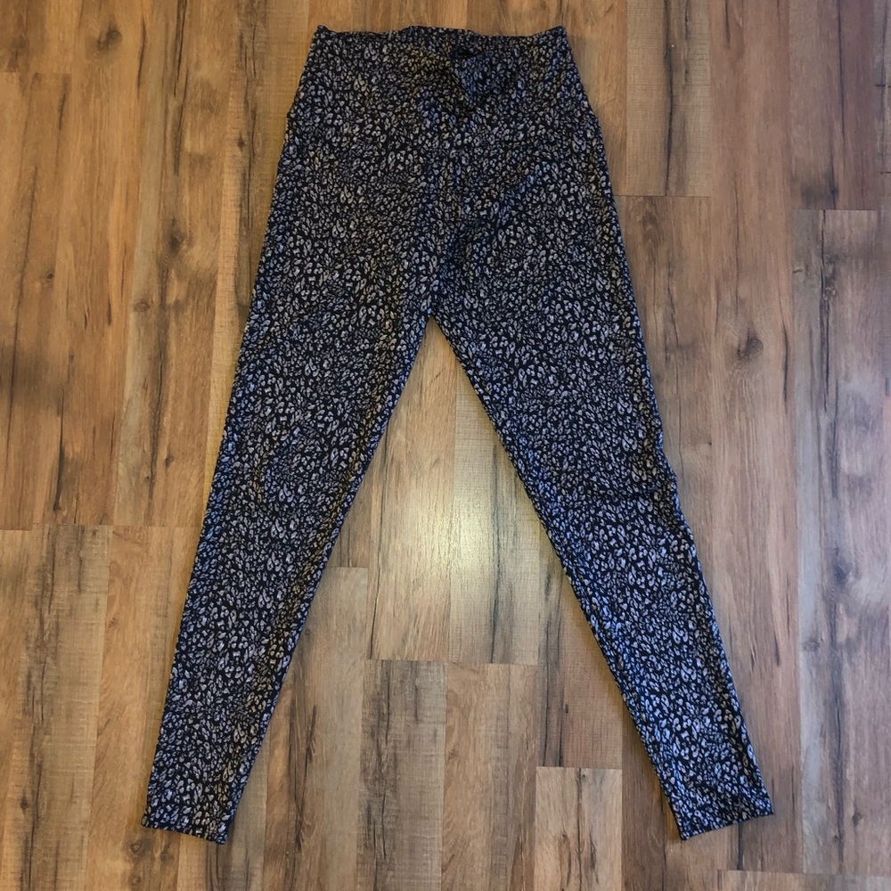 Onzie Leggings - Worn Once